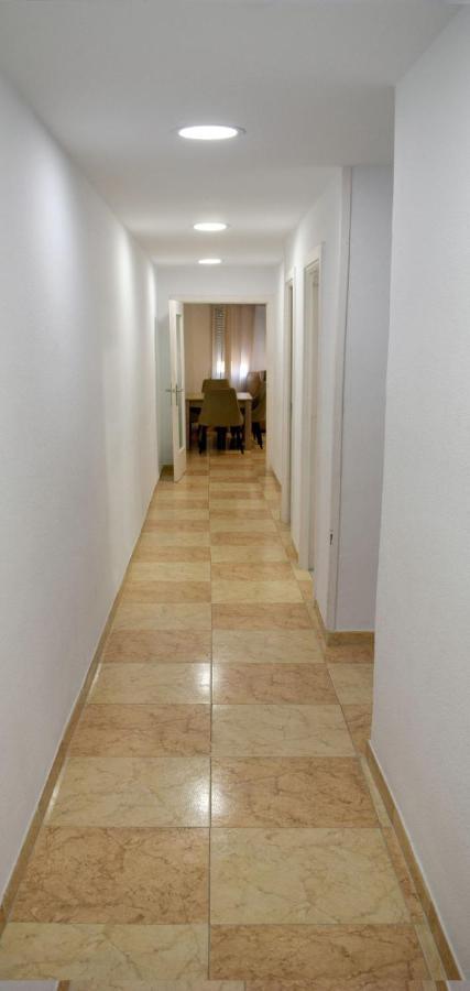 Apartamentos Atlas Terrassa II ภายนอก รูปภาพ